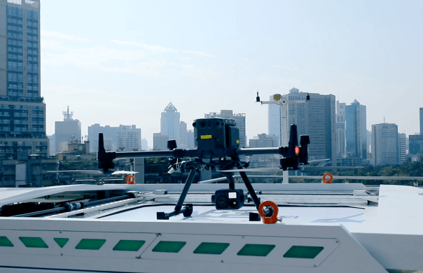 ���ܻ���վ